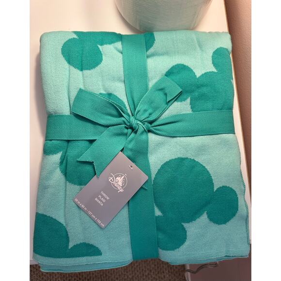 Disney Other - Disney Parks Teal Throw Blanket 50x60